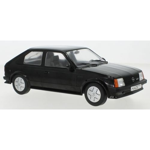 MCG18270 - 1/18 OPEL KADETT D GTE BLACK 1983