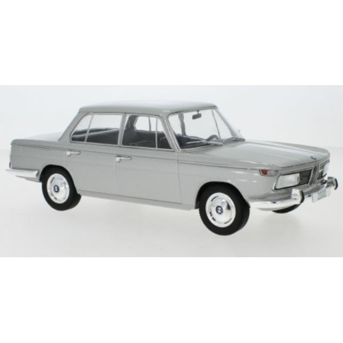 MCG18290 - 1/18 BMW 2000 (TYP 121) SILVER 1966