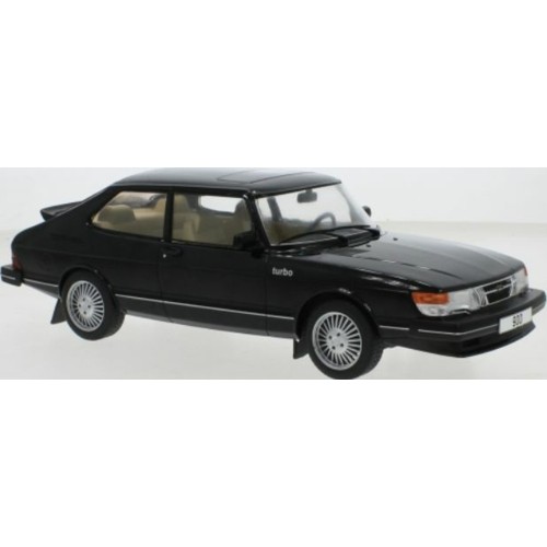 MCG18338 - 1/18 SAAB 900 TURBO BLACK 1981