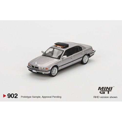 MGT00902-007E - 1/64 BMW 750IL TOMORROW NEVER DIES (RHD) ENGLISH BLISTER PACKAGING