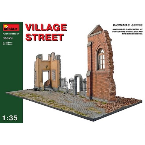 MIN36029 - 1/35 VILLAGE STREET (PLASTIC KIT)