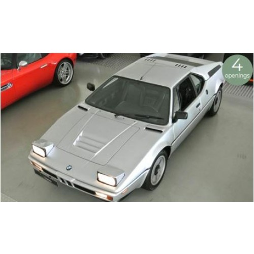 NV183226 - 1/18 1980 BMW M1 - SILVER METALLIC