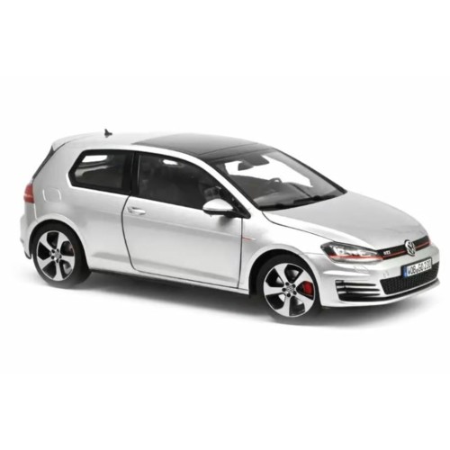 NV188551 - 1/18 2013 VW GOLF GTI REFLEX SILVER