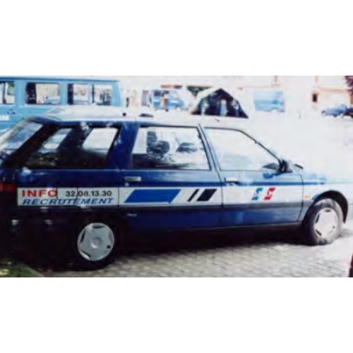 NV512139 - 1/43 RENAULT 21 NEVADA 1992 GENDARMERIE - INFO RECRUTEMENT