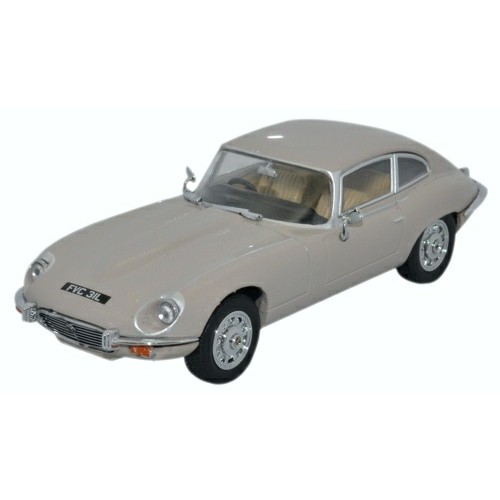 OX43JAGV12005 - 1/43 JAGUAR V12 E TYPE COUPE ASCOT FAWN