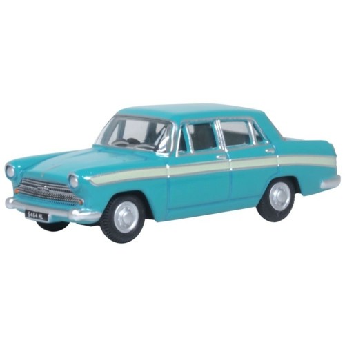 OX76ACF006 - 1/76 FERN GREEN/SNOWBERRY WHITE AUSTIN CAMBRIDGE