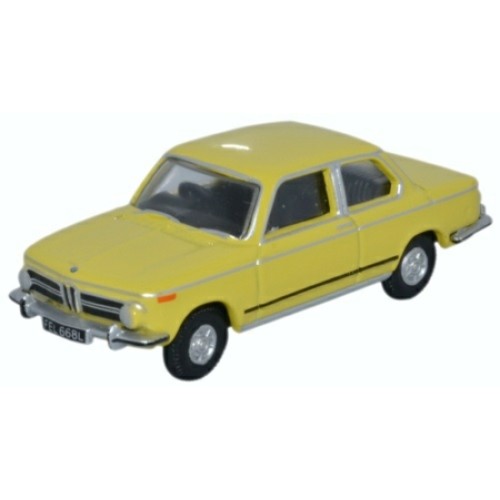 OX76BM02002 - 1/76 BMW 2002 GOLF YELLOW