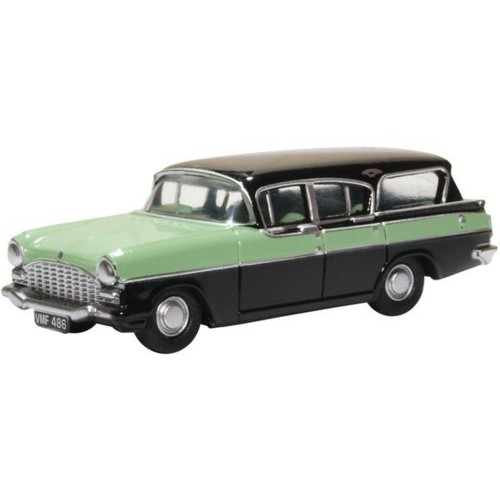 OX76CFE008 - 1/76 VAUXHALL CRESTA FRIARY ESTATE VERSAILLES GREEN/BLACK