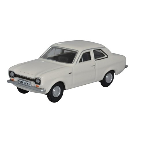 OX76FE003 - 1/76 ERMINE WHITE FORD ESCORT MK1