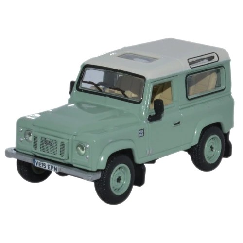 OX76LRDF007HE - 1/76 LAND ROVER DEFENDER 90 ST.WAGON GRASMERE GREEN (HERITAGE)