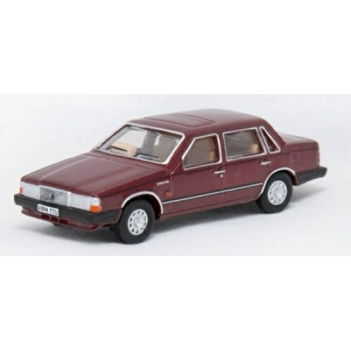 OX76VO002 - 1/76 VOLVO 760 RED WOOD METALLIC