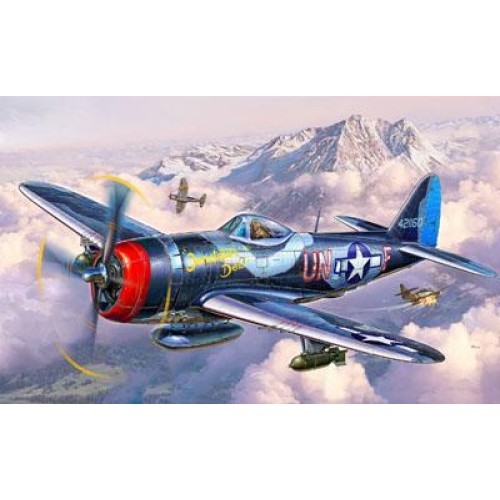 R03984 - 1/72 P-47 M THUNDERBOLT (PLASTIC KIT)