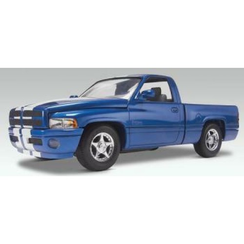 RVM4017 - 1/25 DODGE RAM VTS PICKUP (PLASTIC KIT)