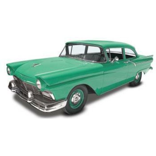 RVM4283 - 1/25 1957 FORD CUSTOM 2 N 1 (PLASTIC KIT)