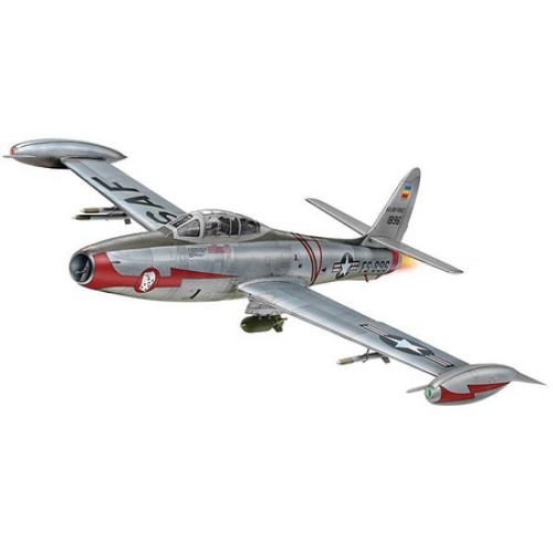 RVM5481 - 1/48 F-84G THUNDERJET (PLASTIC KIT)