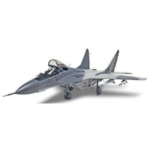 RVM5865 - 1/48 MIG 29 FULCRUM (PLASTIC KIT)