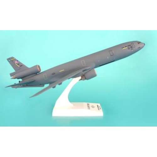 SKR534 - 1/200 USAF KC-10 TANKER McQUIRE AFB