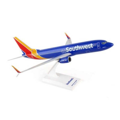 SKR813 - 1/130 SOUTHWEST BOEING 737-800 WITH GEAR