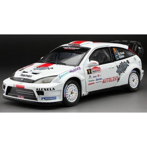 SUNH3913 - 1/18 FORD FOCUS RS WRC 033 NO.1 O.TANAK/K.SIKK FIRST SAAREMAA RALLY 2011