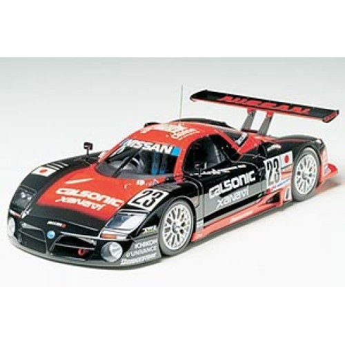 TAM24192 - 1/24 NISSAN R390 GT1 (PLASTIC KIT)