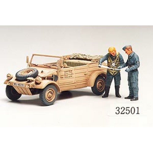 TAM32501 - 1/48 KUBELWAGEN TYPE 82 (PLASTIC KIT)