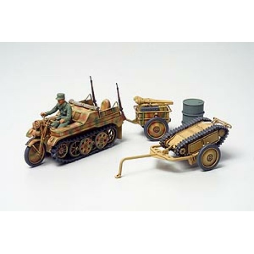 TAM32502 - 1/48 KETTENKRAFTRAD W/CART & GOLIATH (PLASTIC KIT)