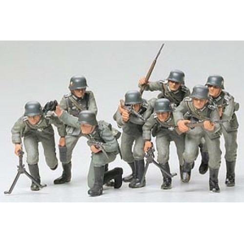 TAM35030 - 1/35 GERMAN ASSAULT TROOPS