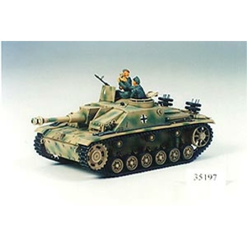 TAM35197 - 1/35 GERMAN STURMGESCHUETZ III AUSF.G