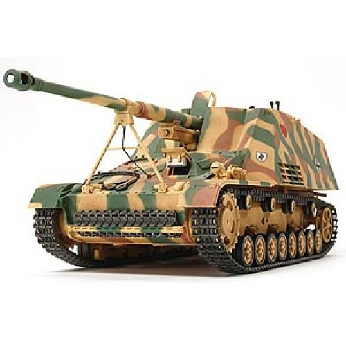 TAM35335 - 1/35 NASHORN (PLASTIC KIT)