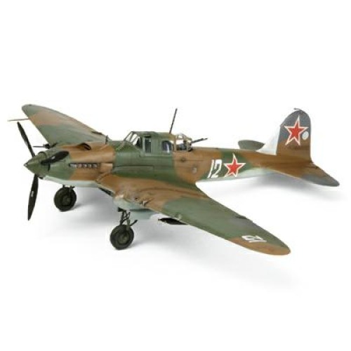 TAM60781 - 1/72 ILYUSHIN IL-2 STURMOVIK (PLASTIC KIT)