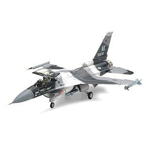 TAM61106 - 1/48 F-16C/N AGGRESSOR