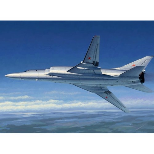 TM01655 - 1/72 TUPOLEV TU-22M2 BACKFIRE B (PLASTIC KIT)