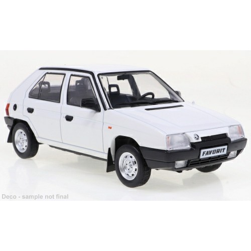 1/24 SKODA FAVORIT WHITE 1989