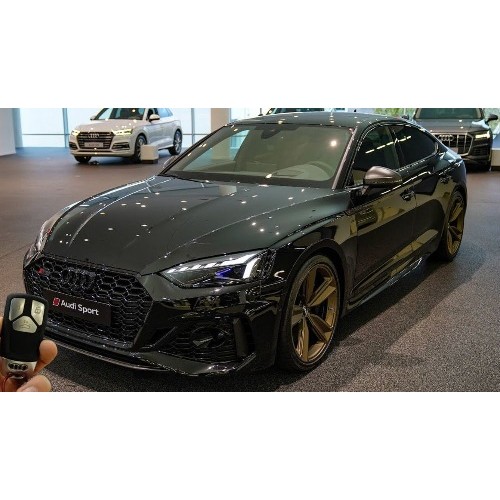 GTS312 -  1/18 AUDI RS5 (B9) SPORTBACK BLACK 2020